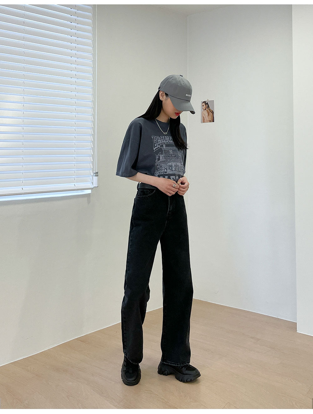 Relaxed Fit Short Sleeve T Shirt F26