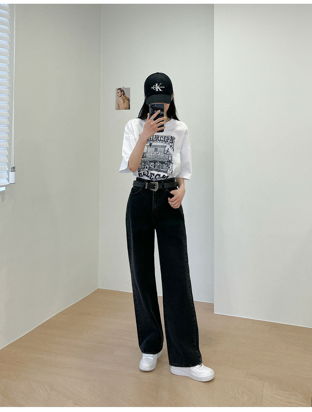 Relaxed Fit Short Sleeve T Shirt F26