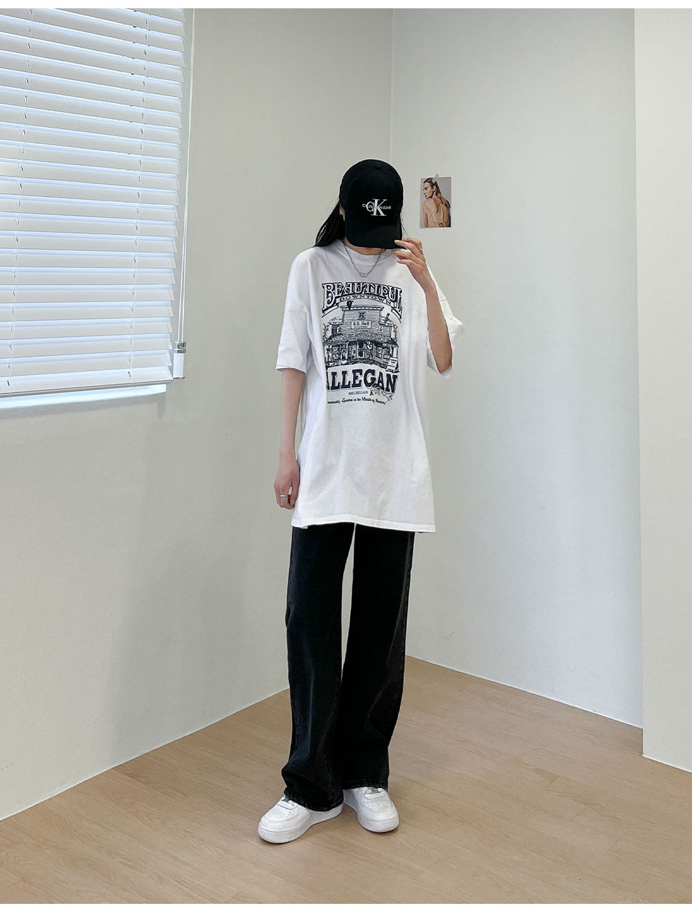 Relaxed Fit Short Sleeve T Shirt F26