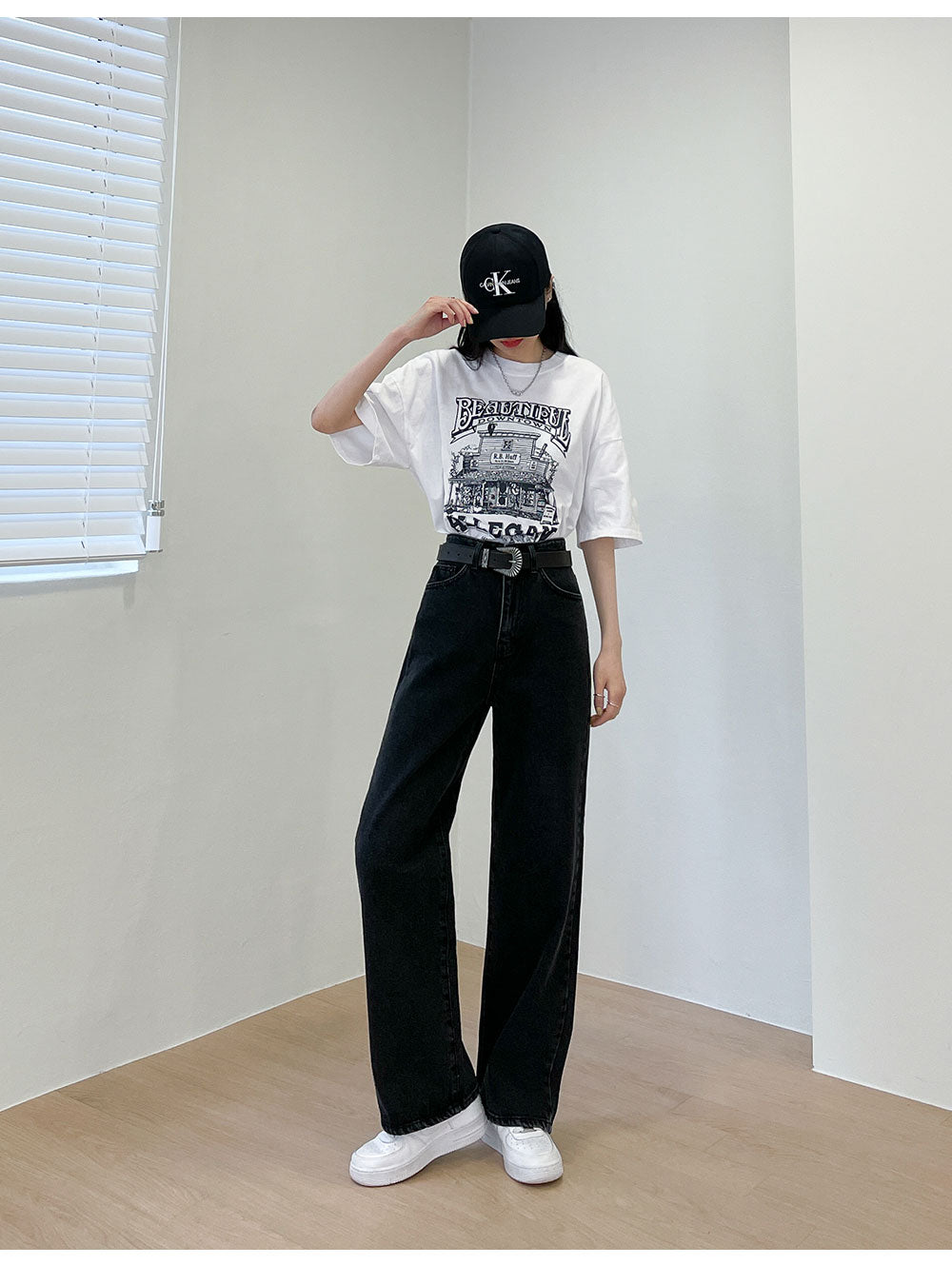 Relaxed Fit Short Sleeve T Shirt F26