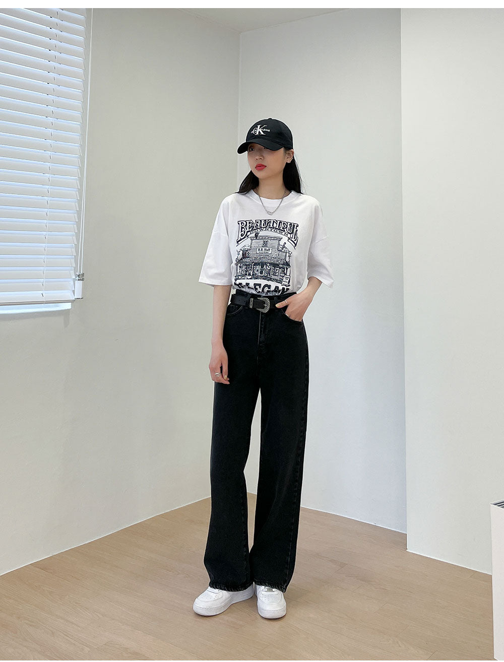 Relaxed Fit Short Sleeve T Shirt F26