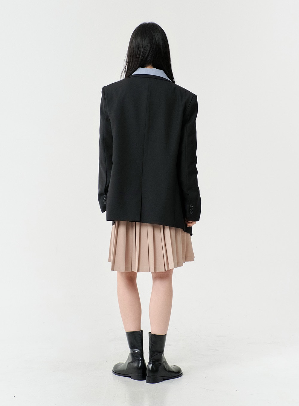 Basic Two Button Blazer with Pocket OS06