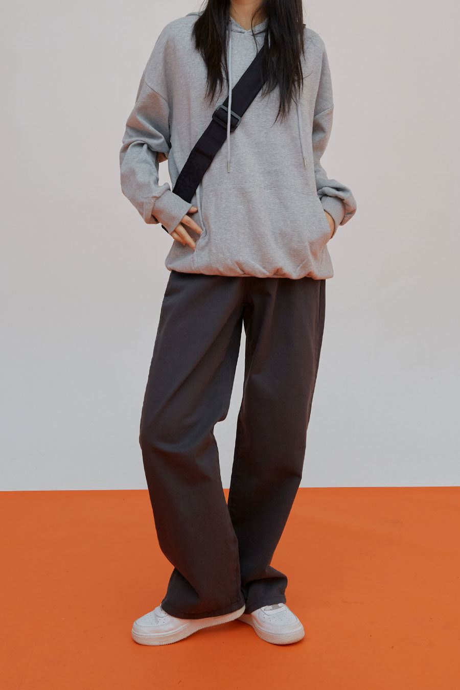 Essential Hoodie J23