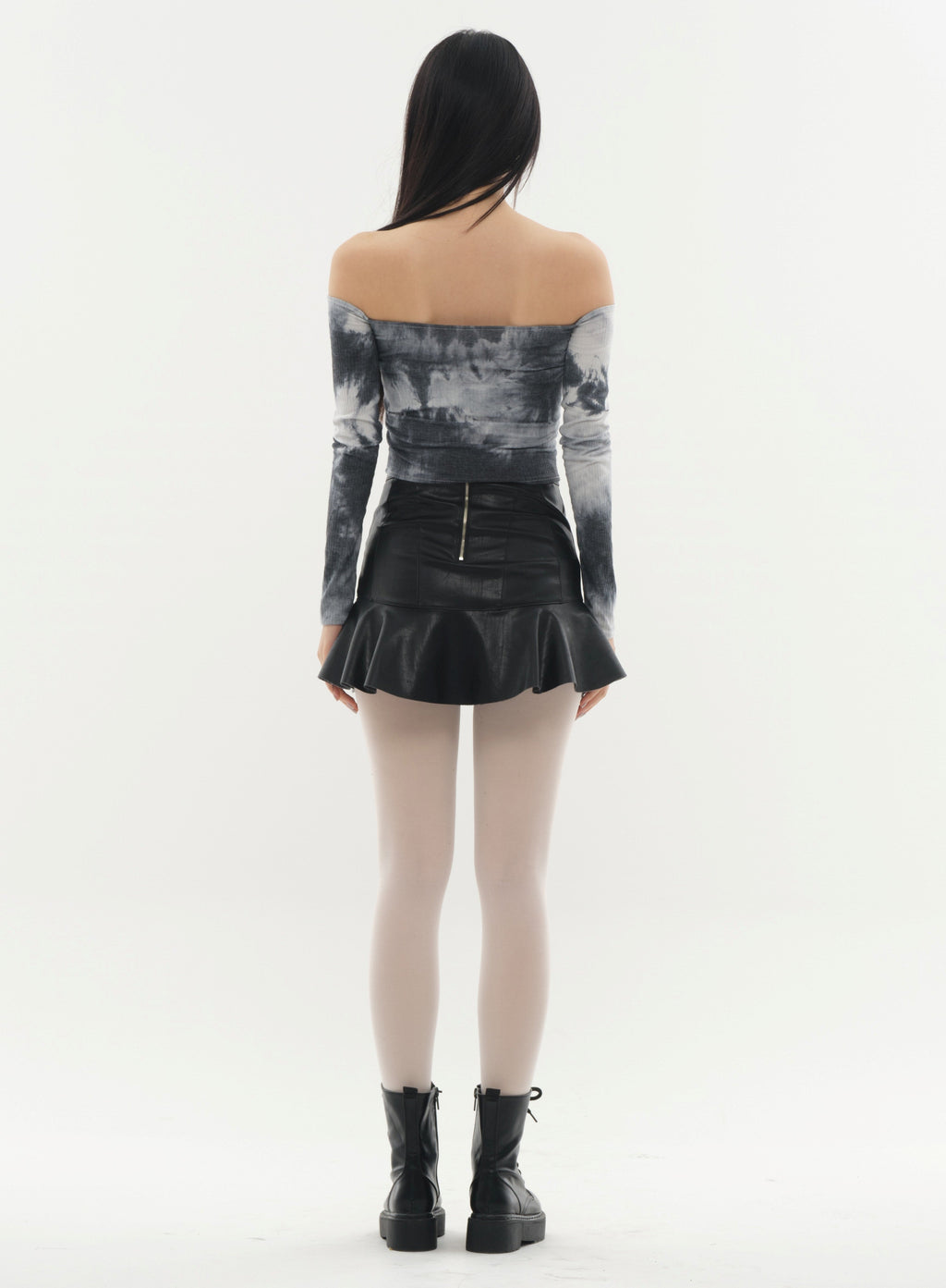 Faux Leather Flared Hem Mini Skirt #Original Kpop #1216142