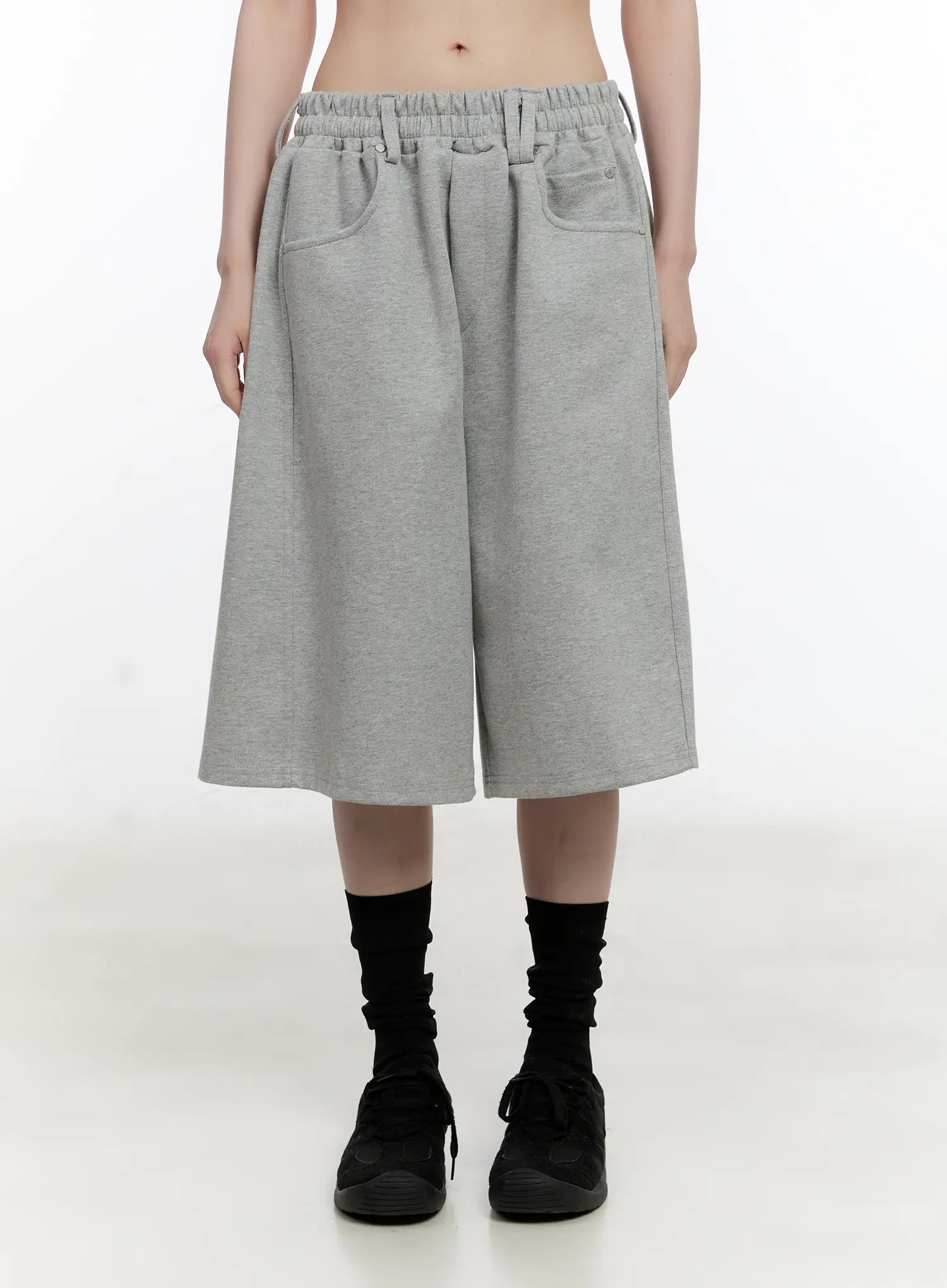 Comfy Belted Jogger Sweatshorts CL507