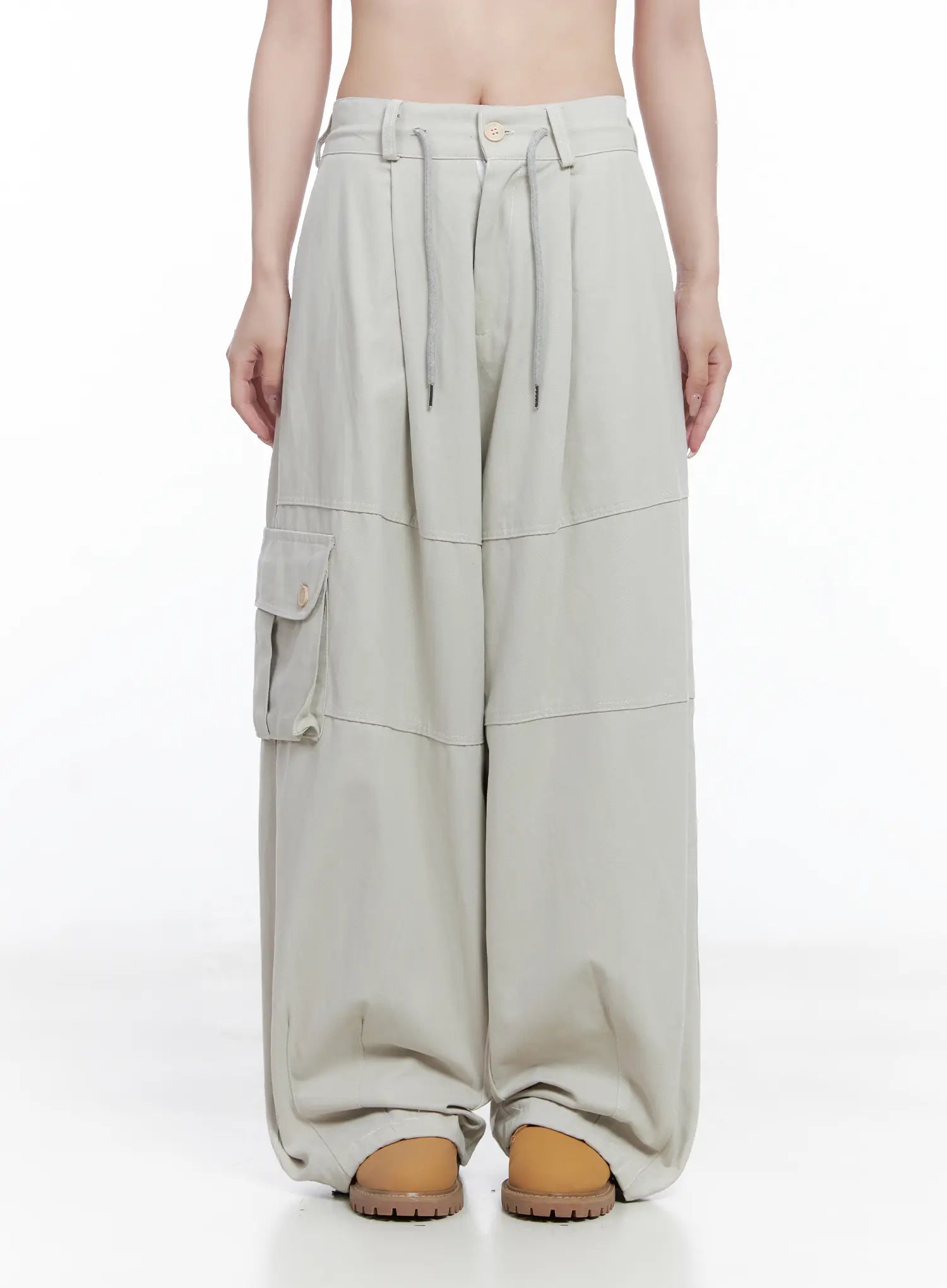 Relaxed Fit Cargo Pants CG529