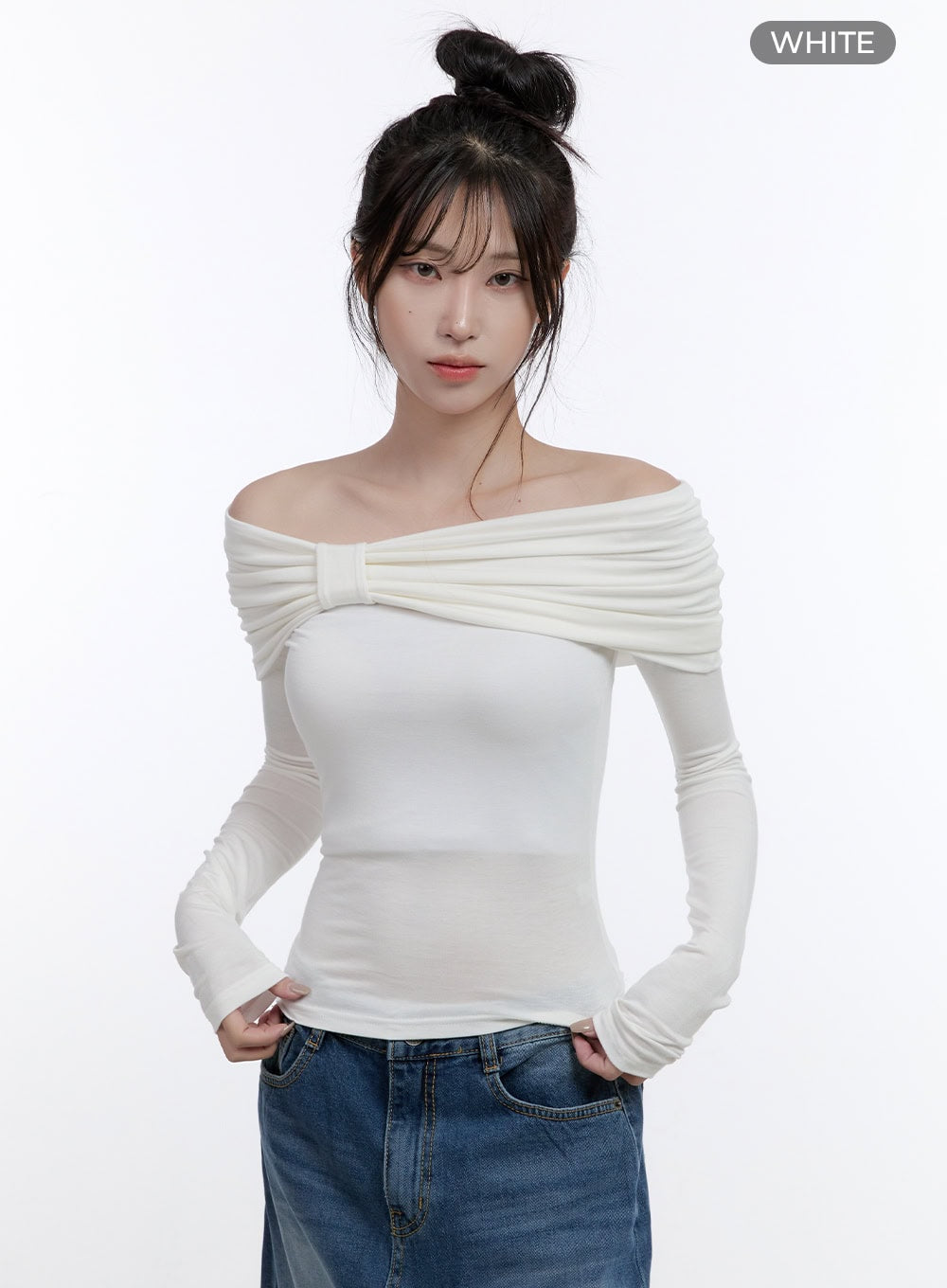 Shirred Off-Shoulder Solid T-Shirt CO419