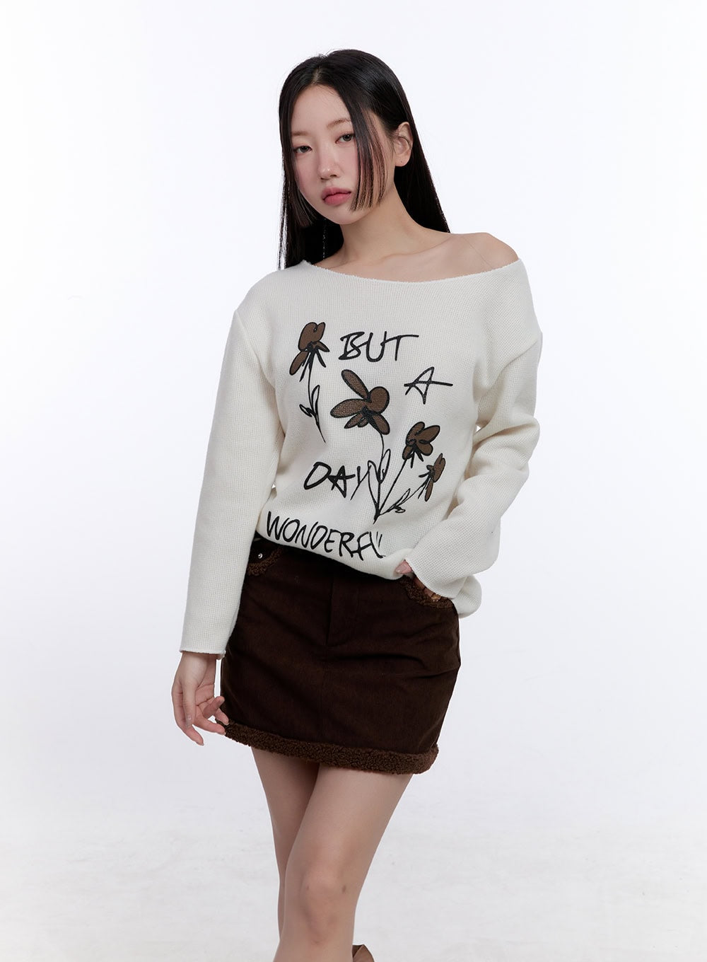 Floral Graphic One-Shoulder Sweater CJ511