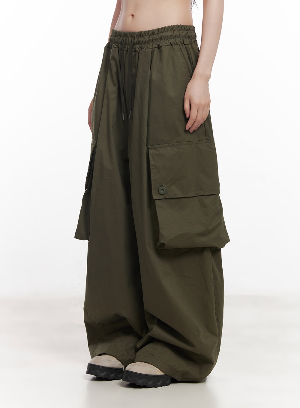 Balloon-Fit Baggy Cargo Pants CY520