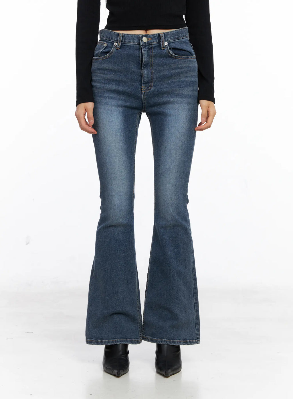 Malka Classic Flared Jeans CS509