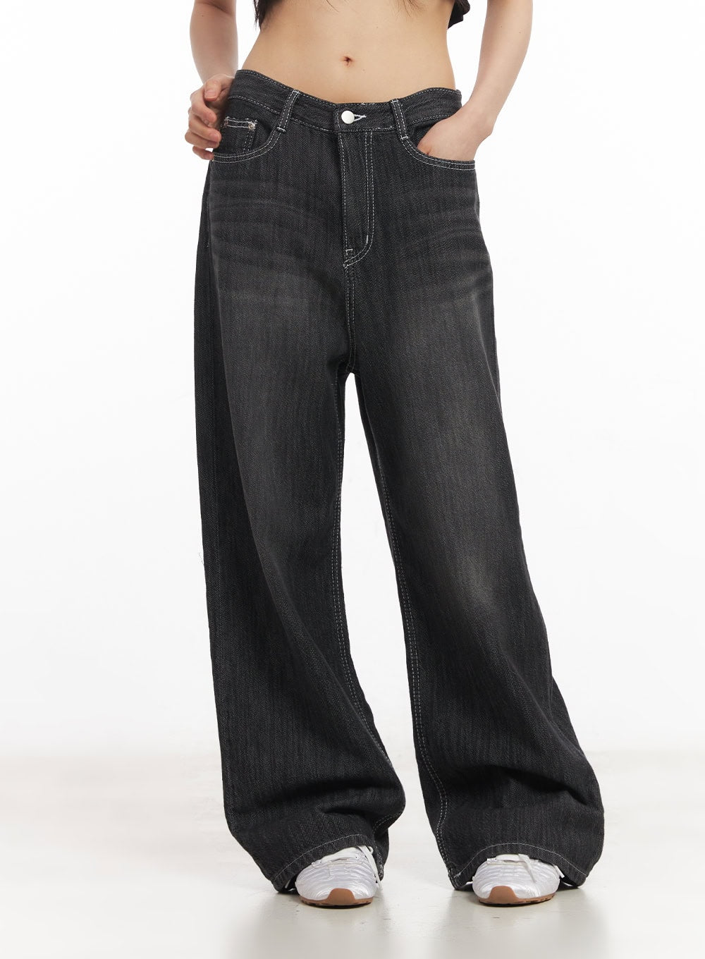 Luna Stitched Washed Wide-Leg Jeans CA523