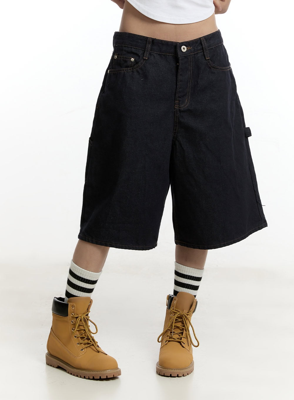 Carpenter Denim Wide-Leg Jorts CY501