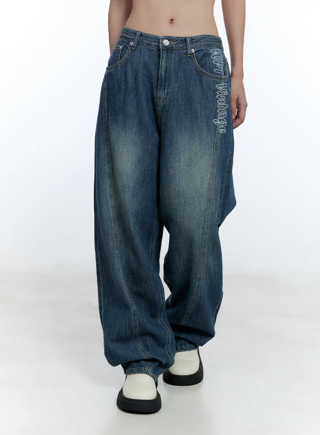 Haru Embroidered Wide-Leg Jeans CU527