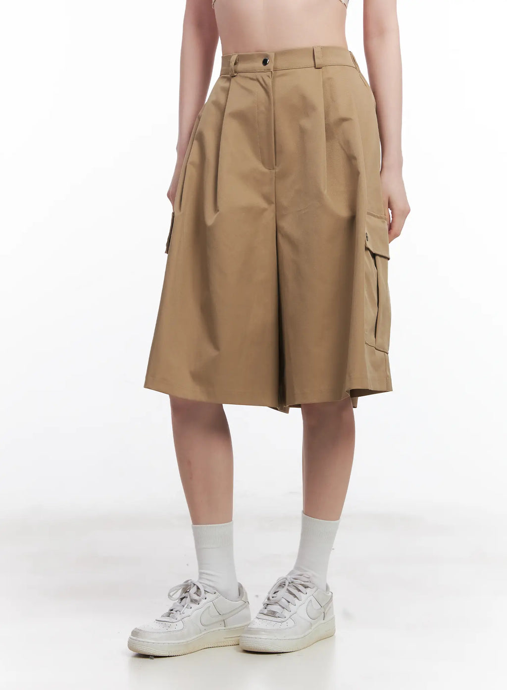 Wide-Leg Cargo Shorts CU510