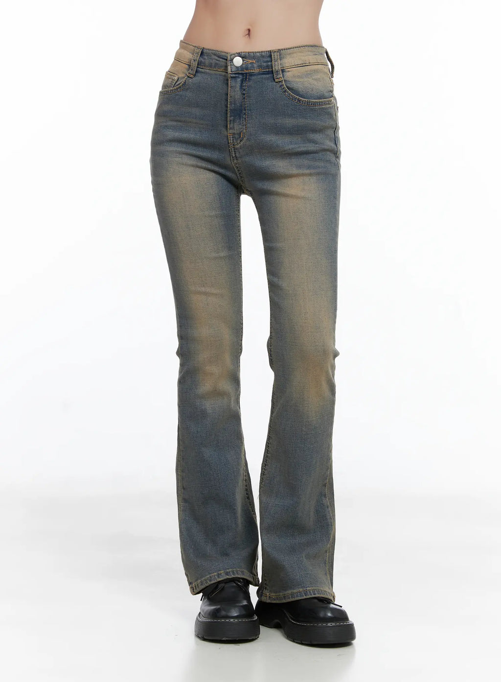 August Vintage Wash Flare Jeans CS502