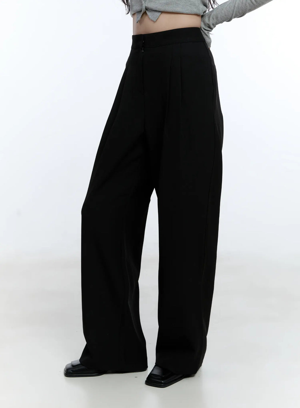 Classic Pintuck Wide-Leg Slacks CG514
