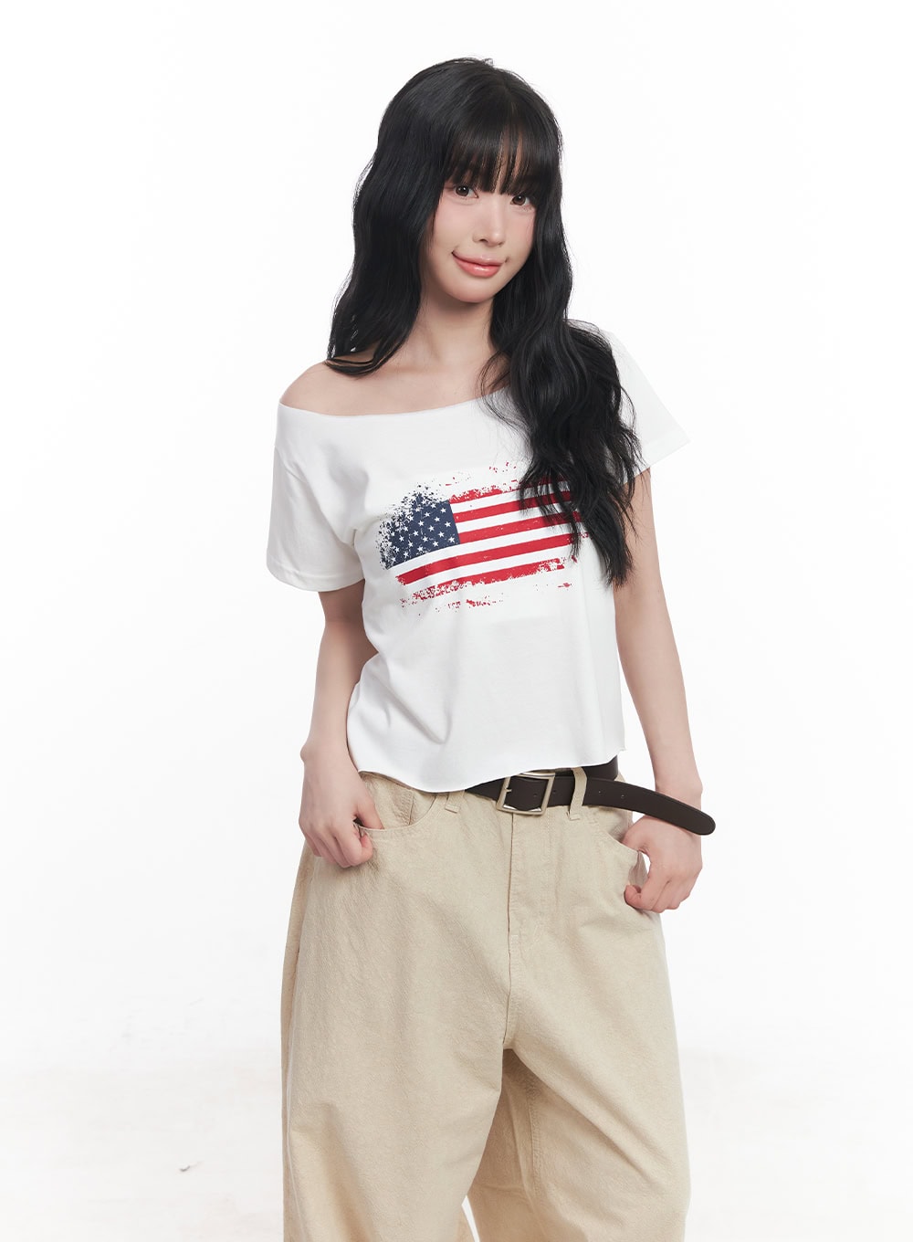 Flag Graphic Off-Shoulder Crop Tee CY527