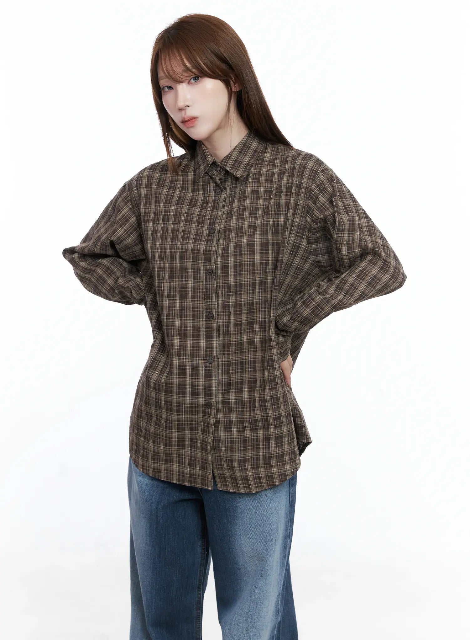 Oversized Plaid Button-Up Shirt CS501
