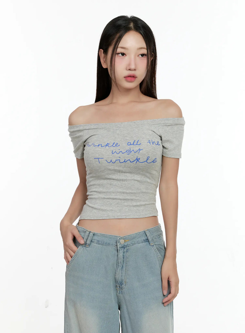 Off-Shoulder Graphic Top CL531