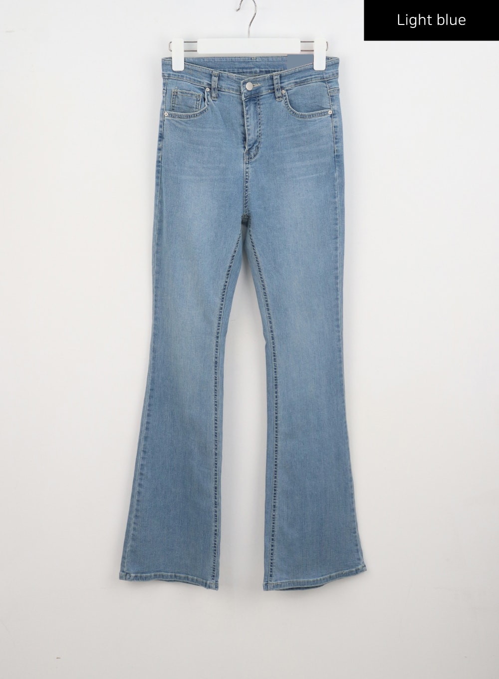 Light Wash Bootcut Jeans CY330