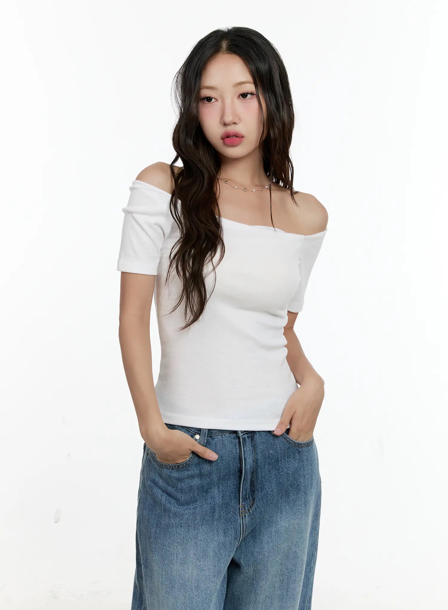 Basic Off-Shoulder Short-Sleeve Tee CG501