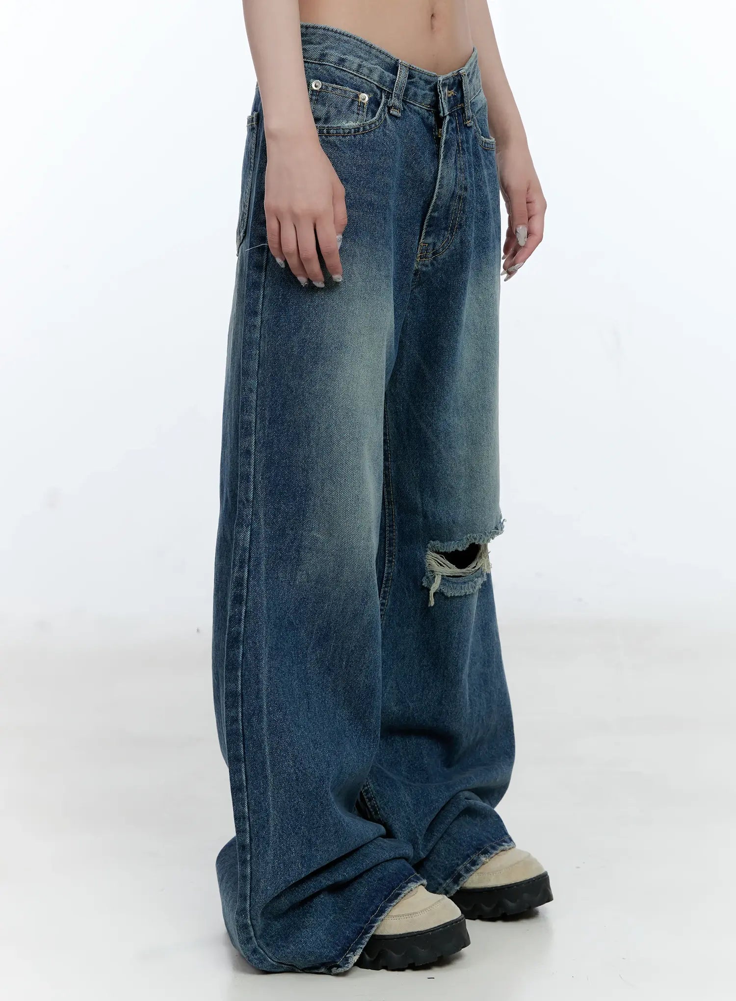 Gabi Distressed Semi-Flared Denim Jeans CG501