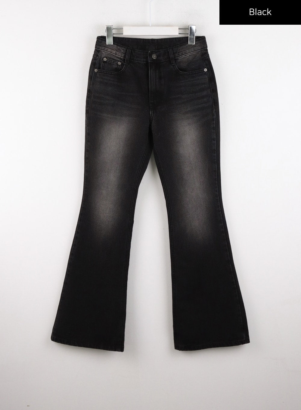 Low Rise Bootcut Jeans CD304