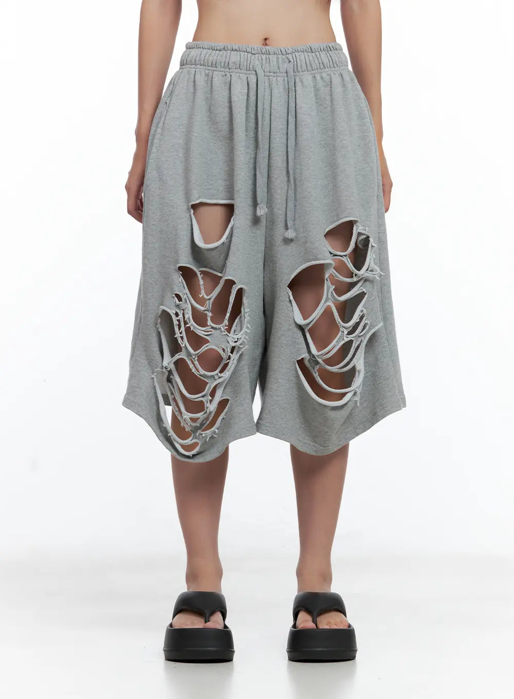 Distressed Bermuda Sweatshorts CL508