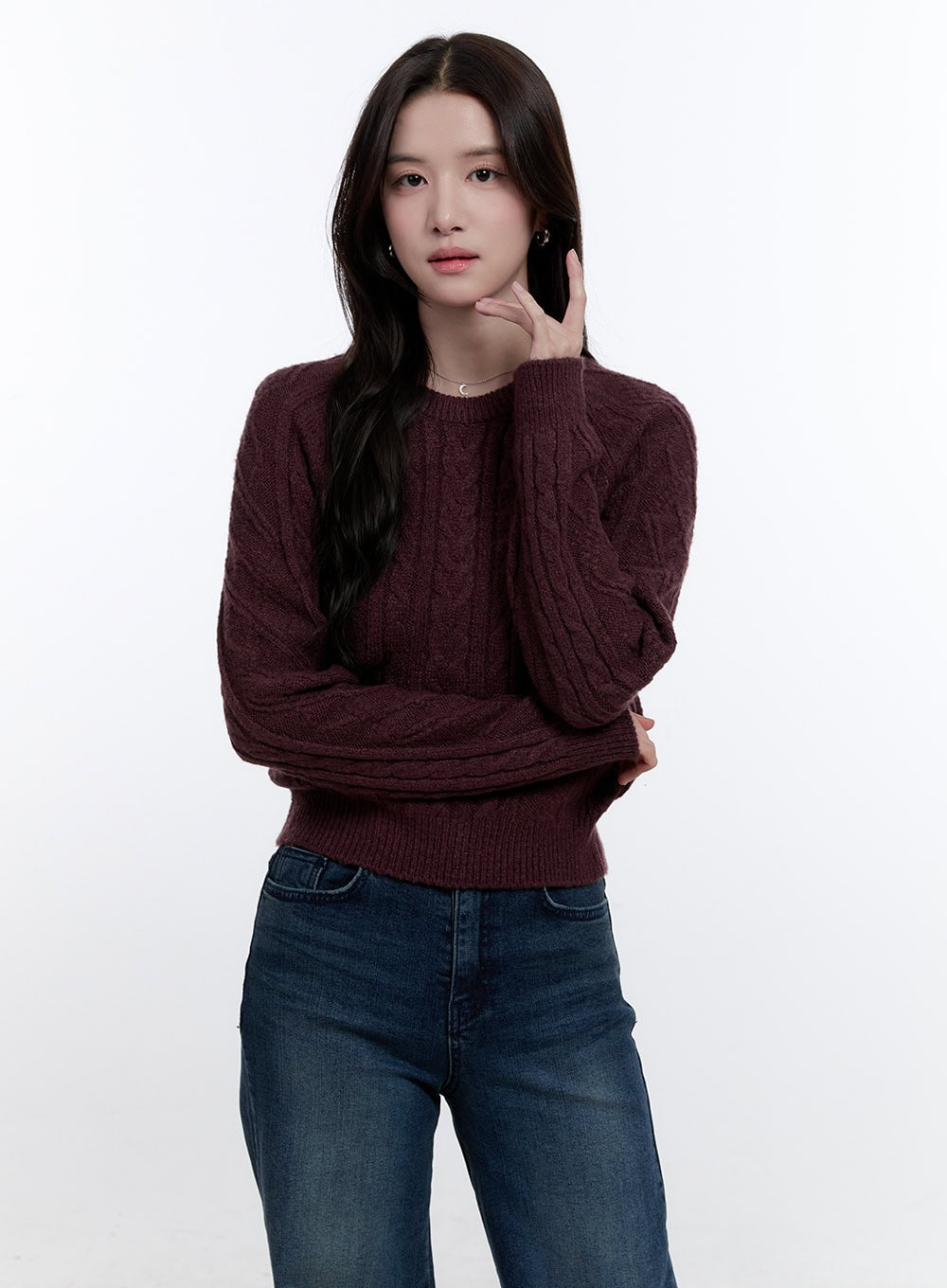 Cable Knit Round Neck Sweater ON418