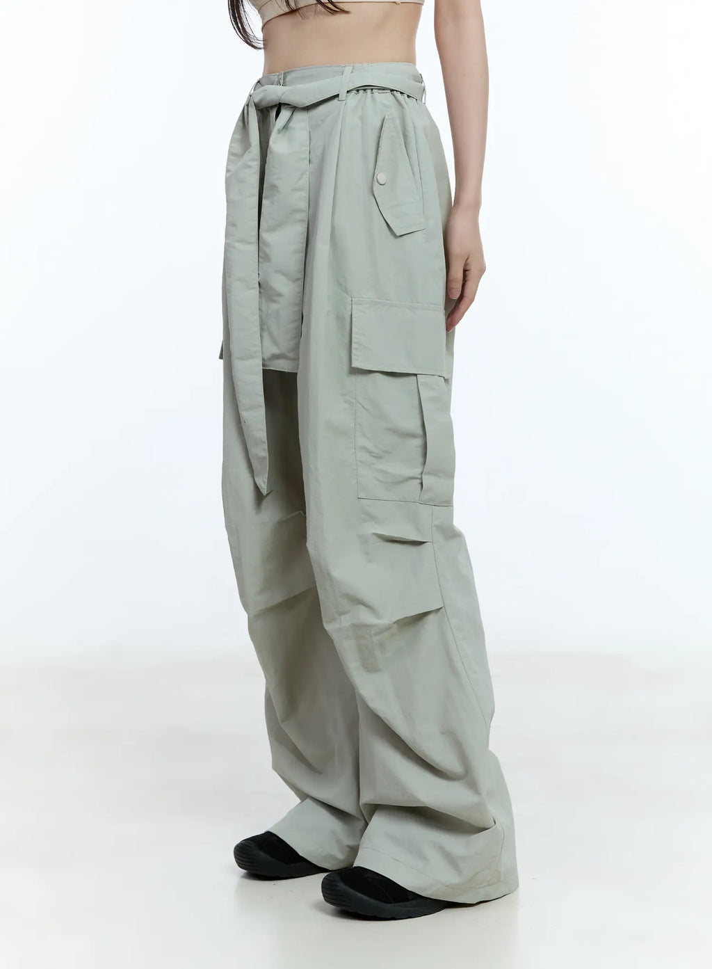 Pintuck Nylon Wide-Leg Cargo Pants CY514