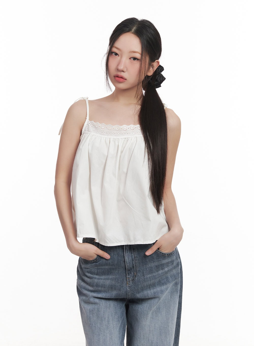 Loose-Fit Lace Trim Cami CM528