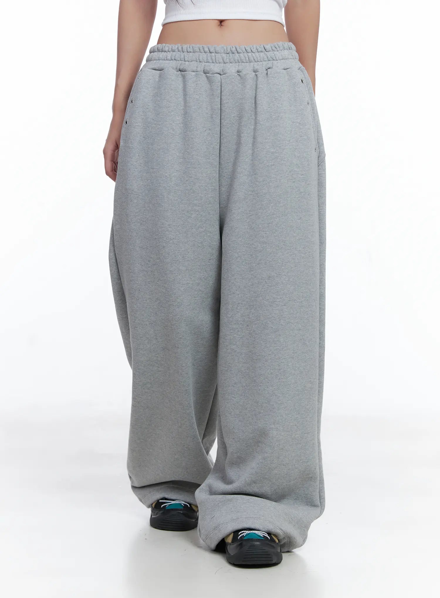 Eyelet Pocket Sweatpants CS502