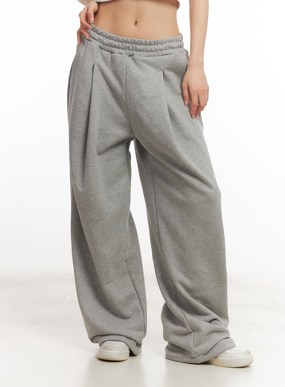 Pintuck Wide-Leg Sweatpants CA504