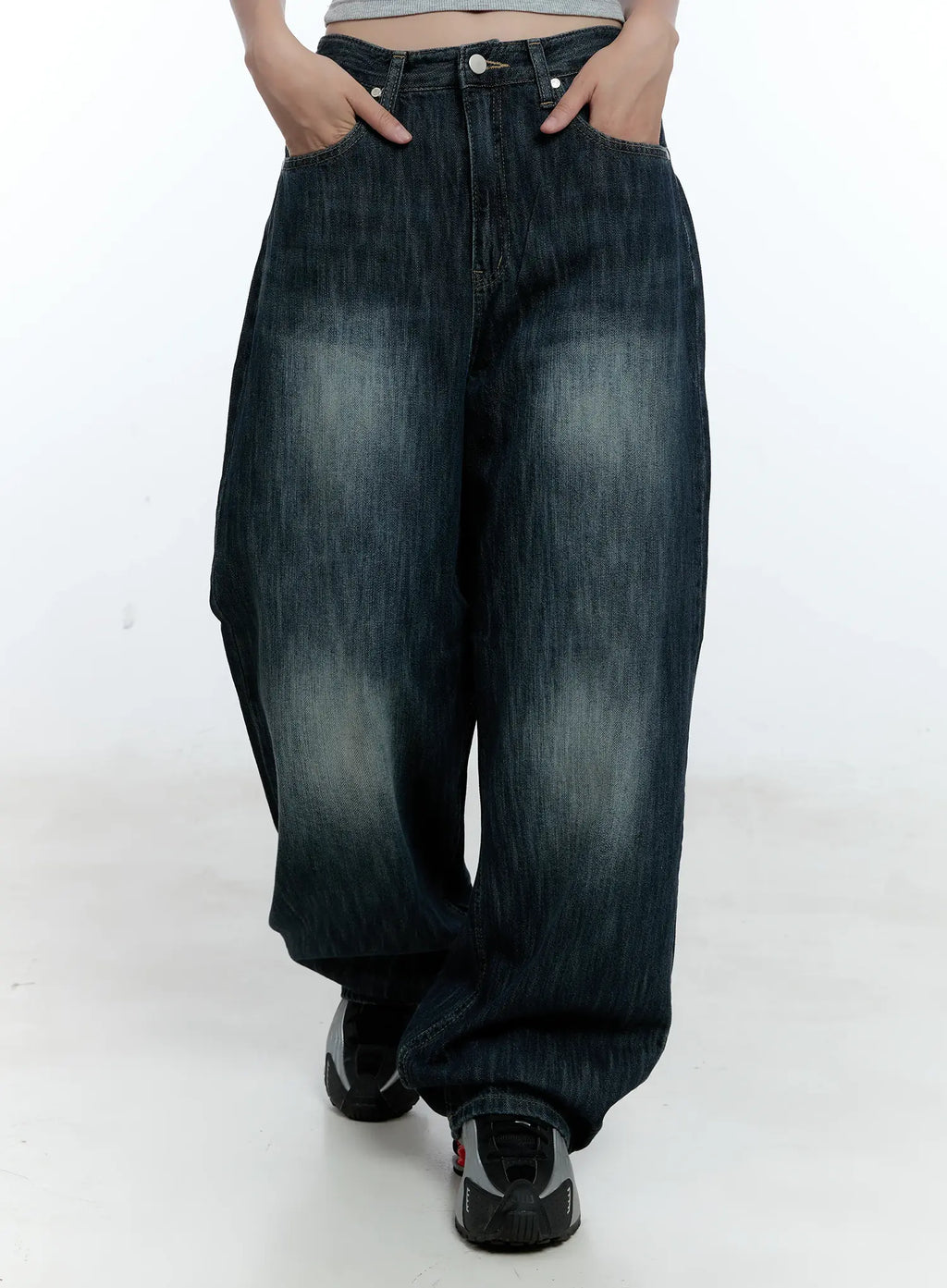 Sooyeon Washed Baggy Jeans CU527