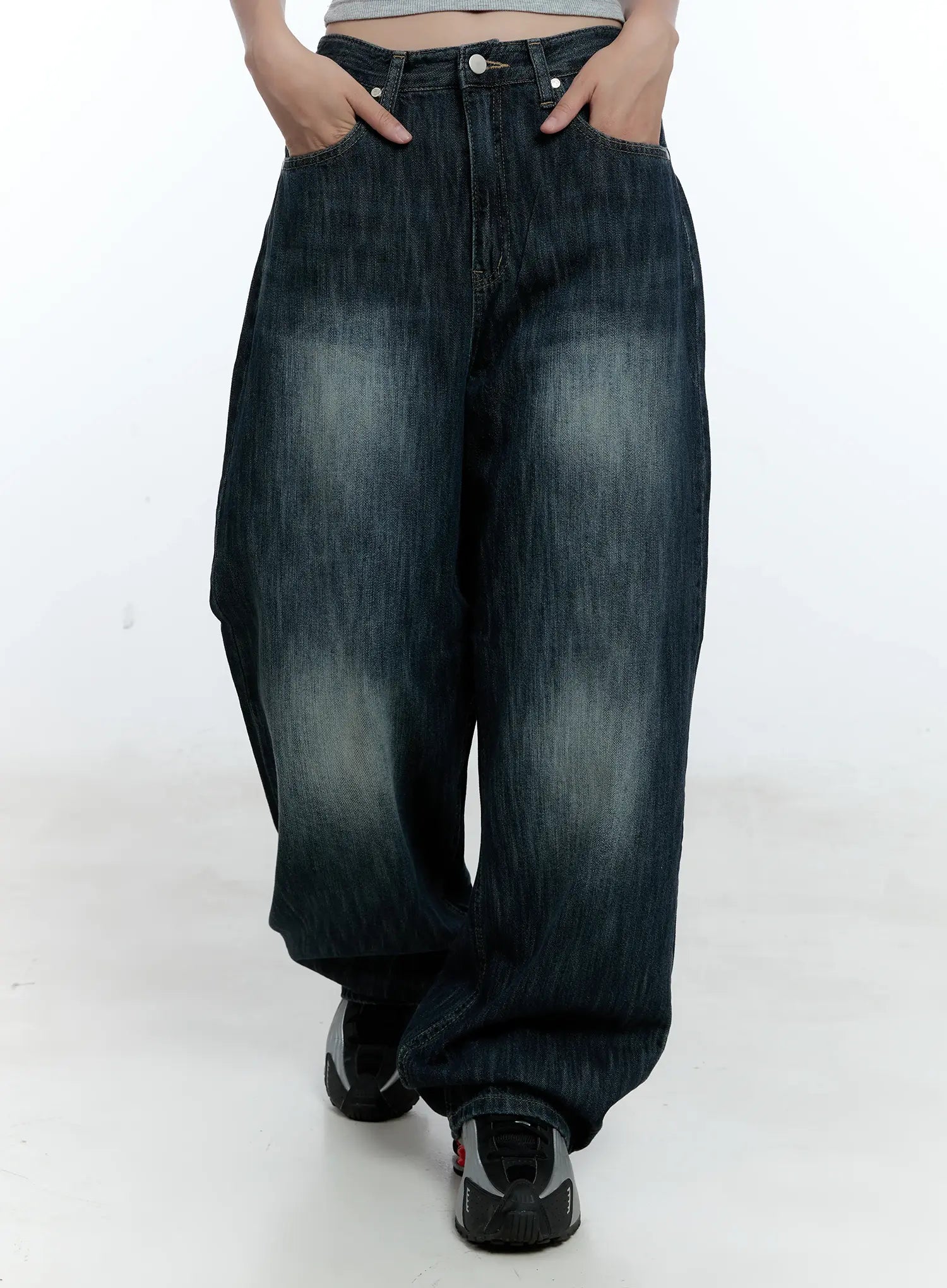 Sooyeon Washed Baggy Jeans CU527