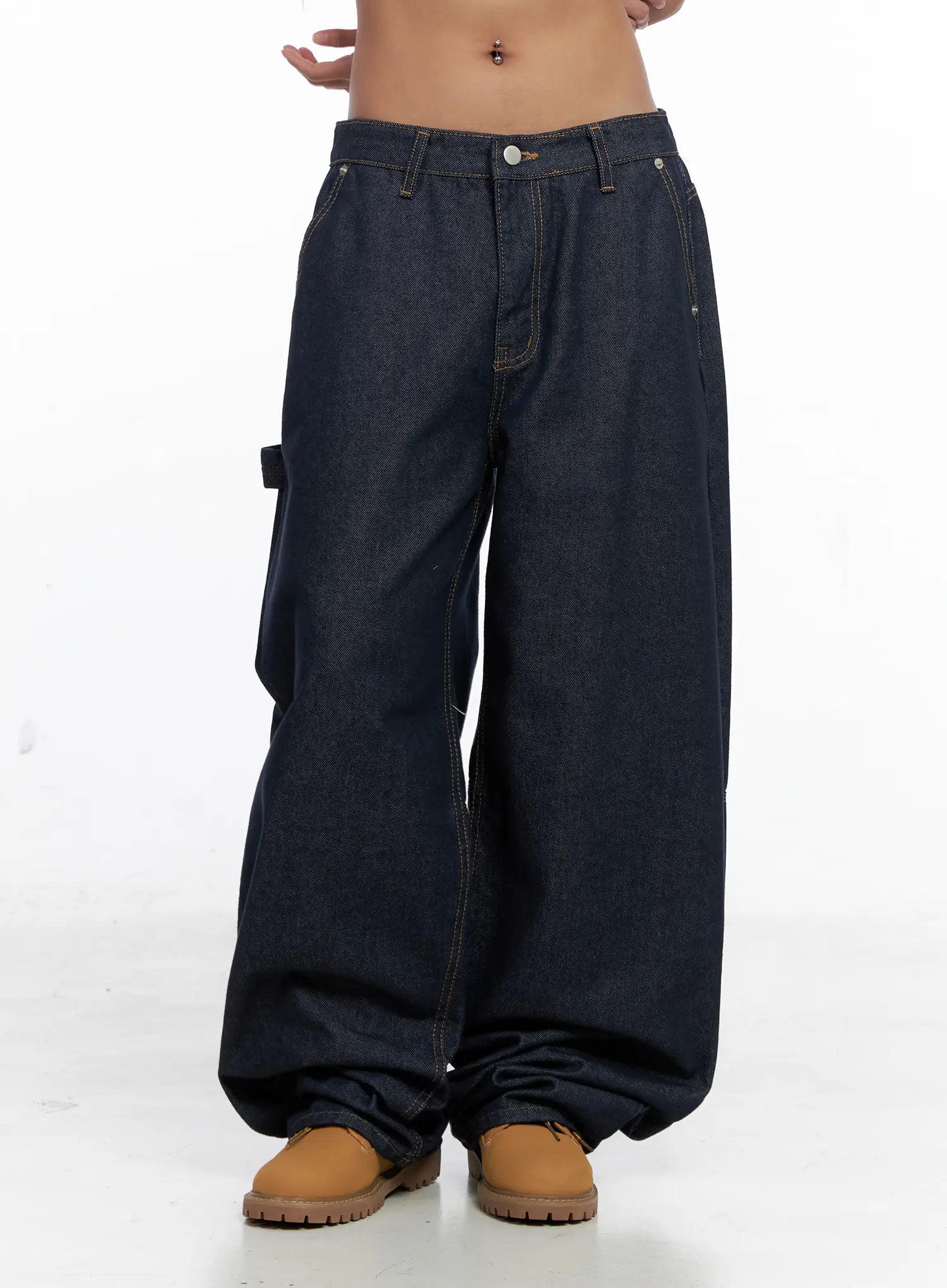 Relaxed Fit Dark Denim Jeans CS522