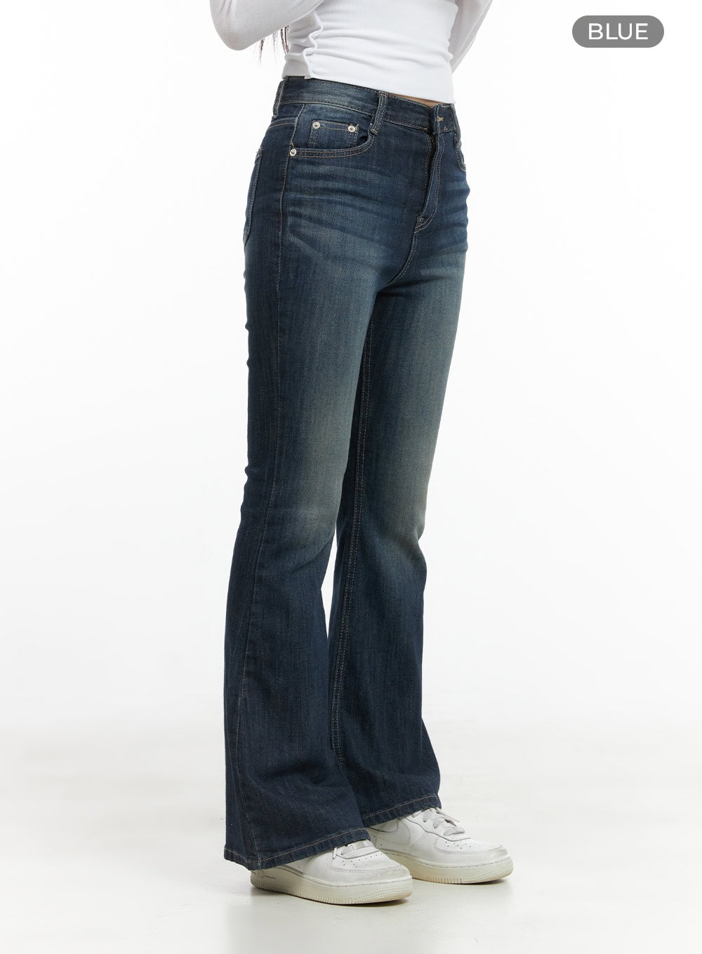 Remy Washed Bootcut Jeans CG420