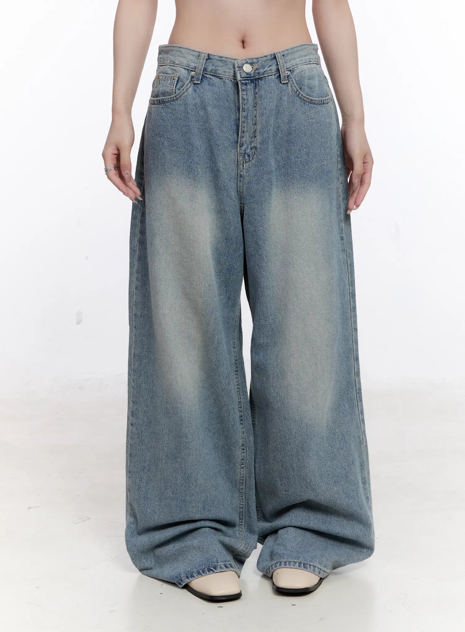 Ines Washed Wide Leg Jeans CS530