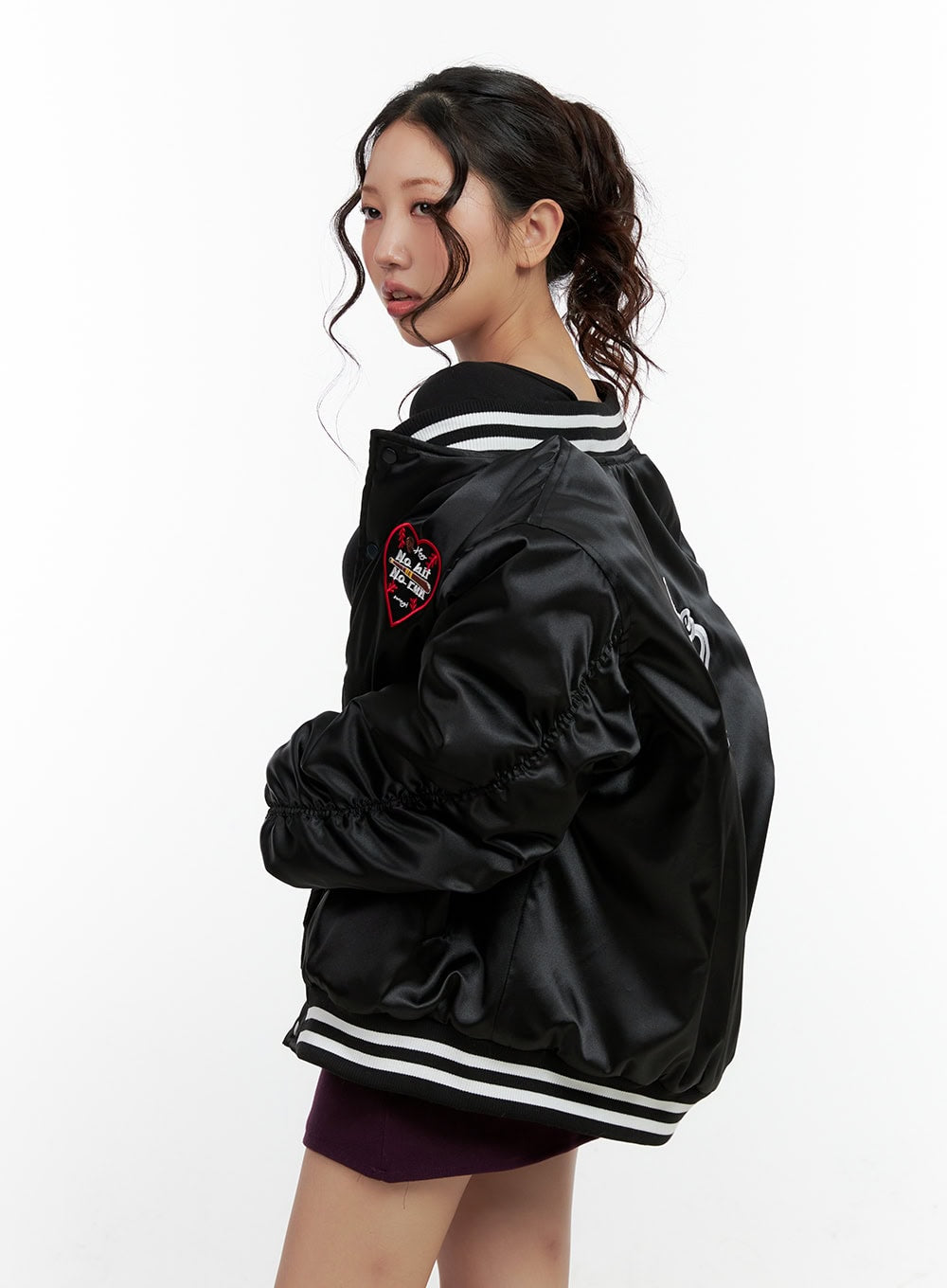 Embroidered Graphic Buttoned Jacket CN405