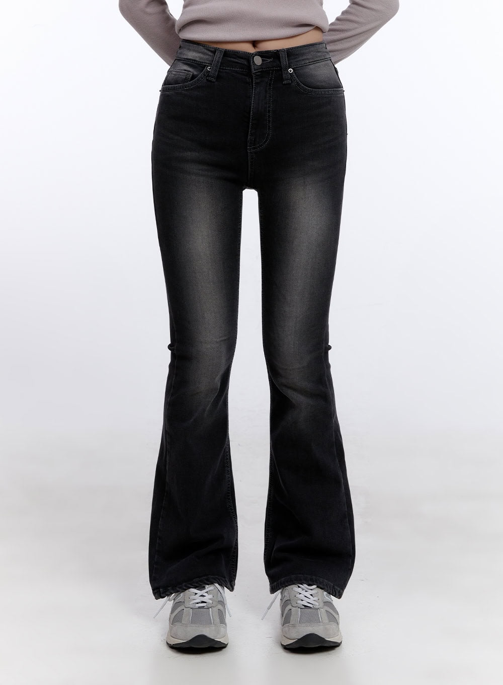 Janice Washed Flared Jeans CJ511