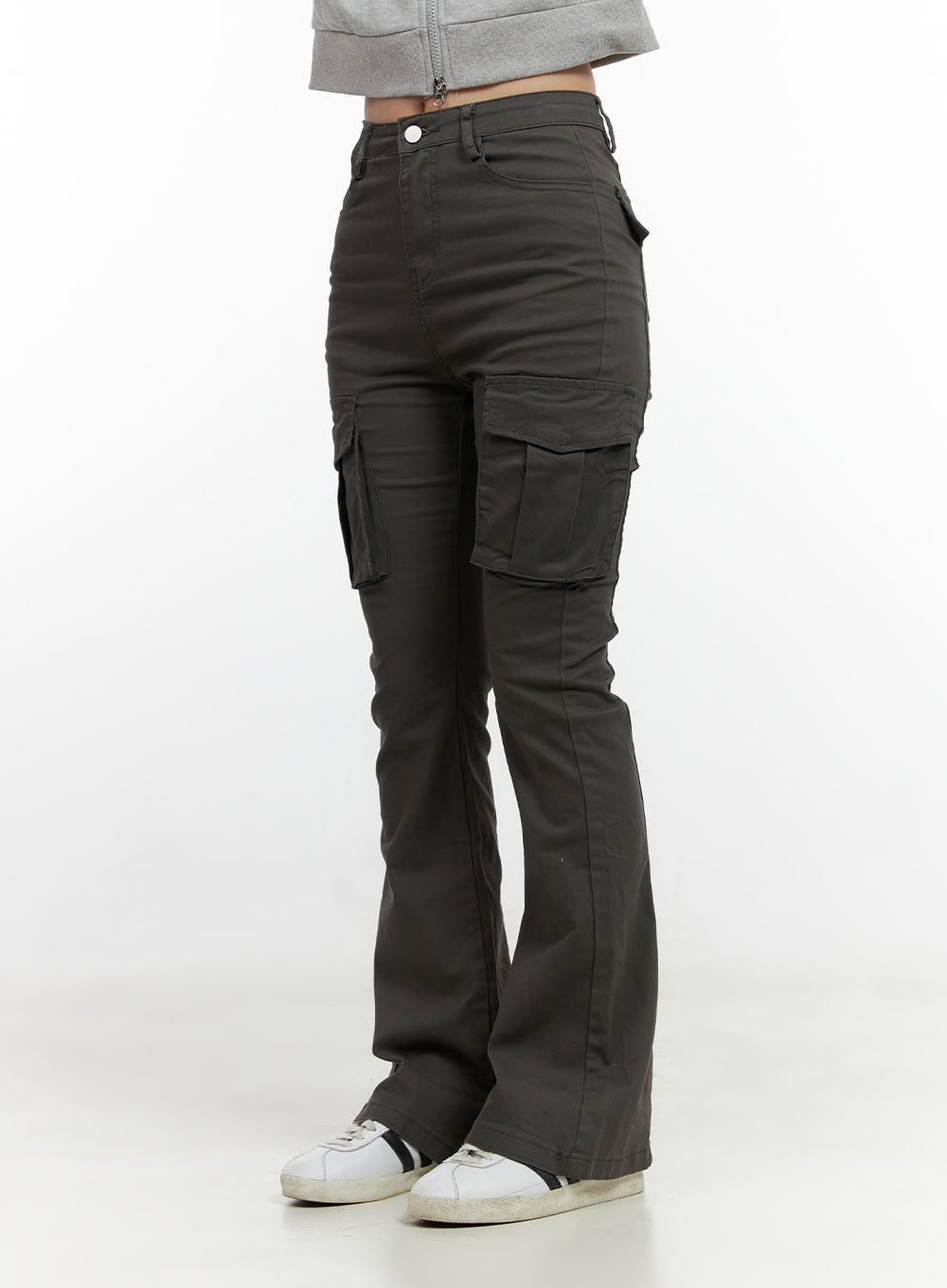 Slim Fit Solid Cargo Pants CN405