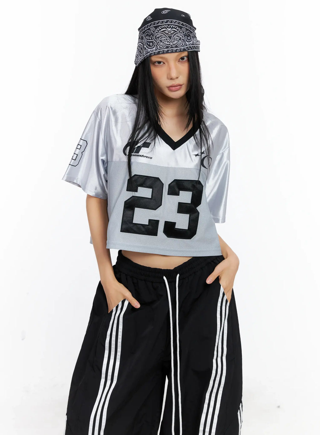 Glossy V-Neck Cropped Jersey CL529