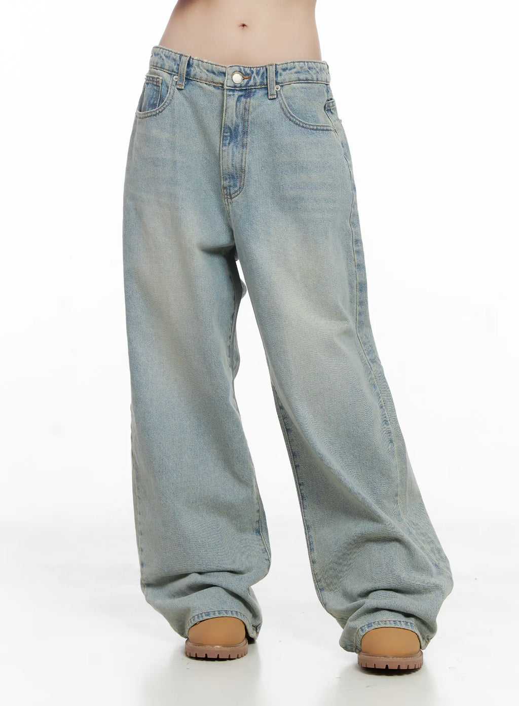 Lilly Light Wash Baggy Jeans CG519