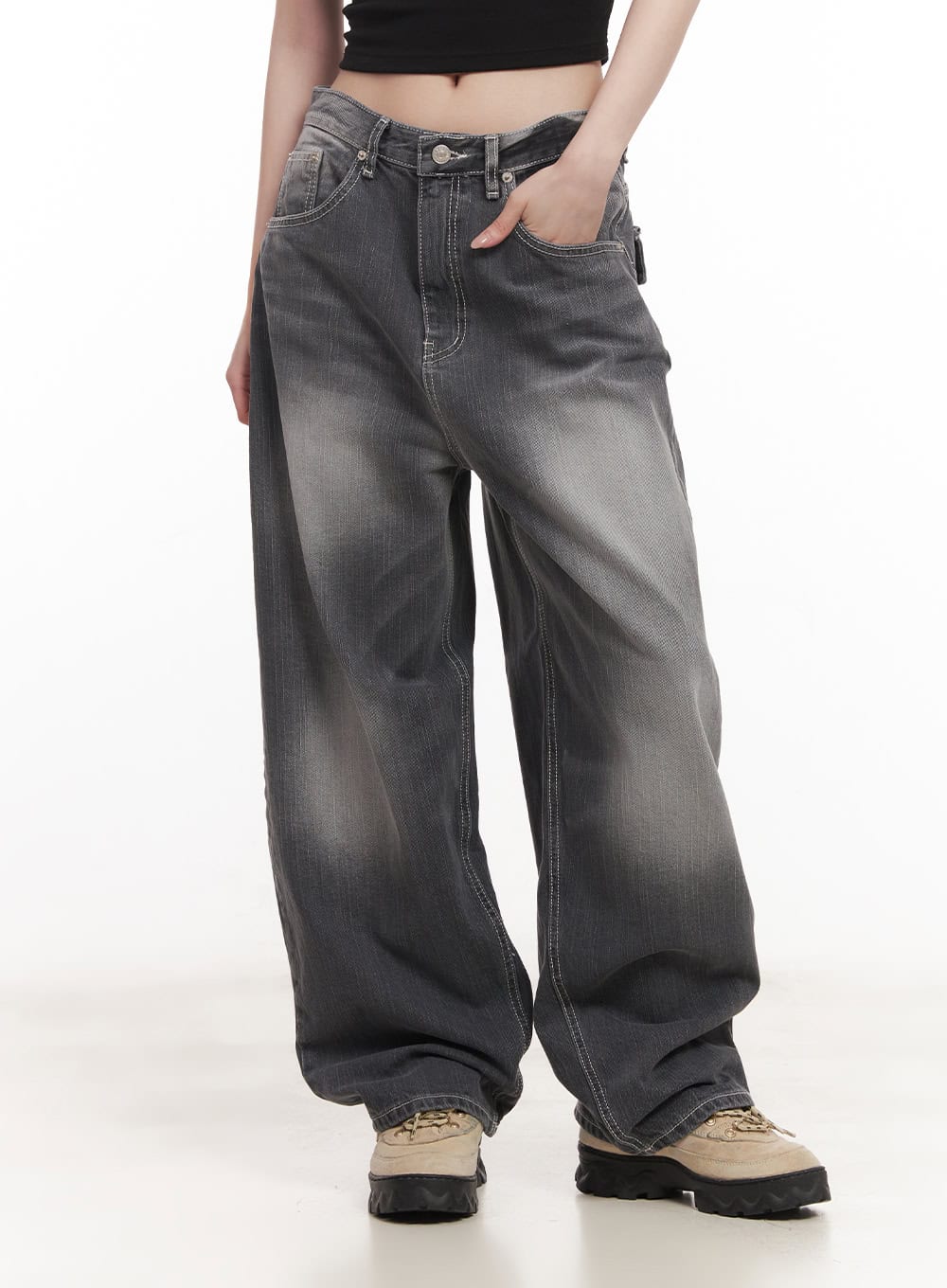 Virginia Washed Wide-Leg Jeans CM518