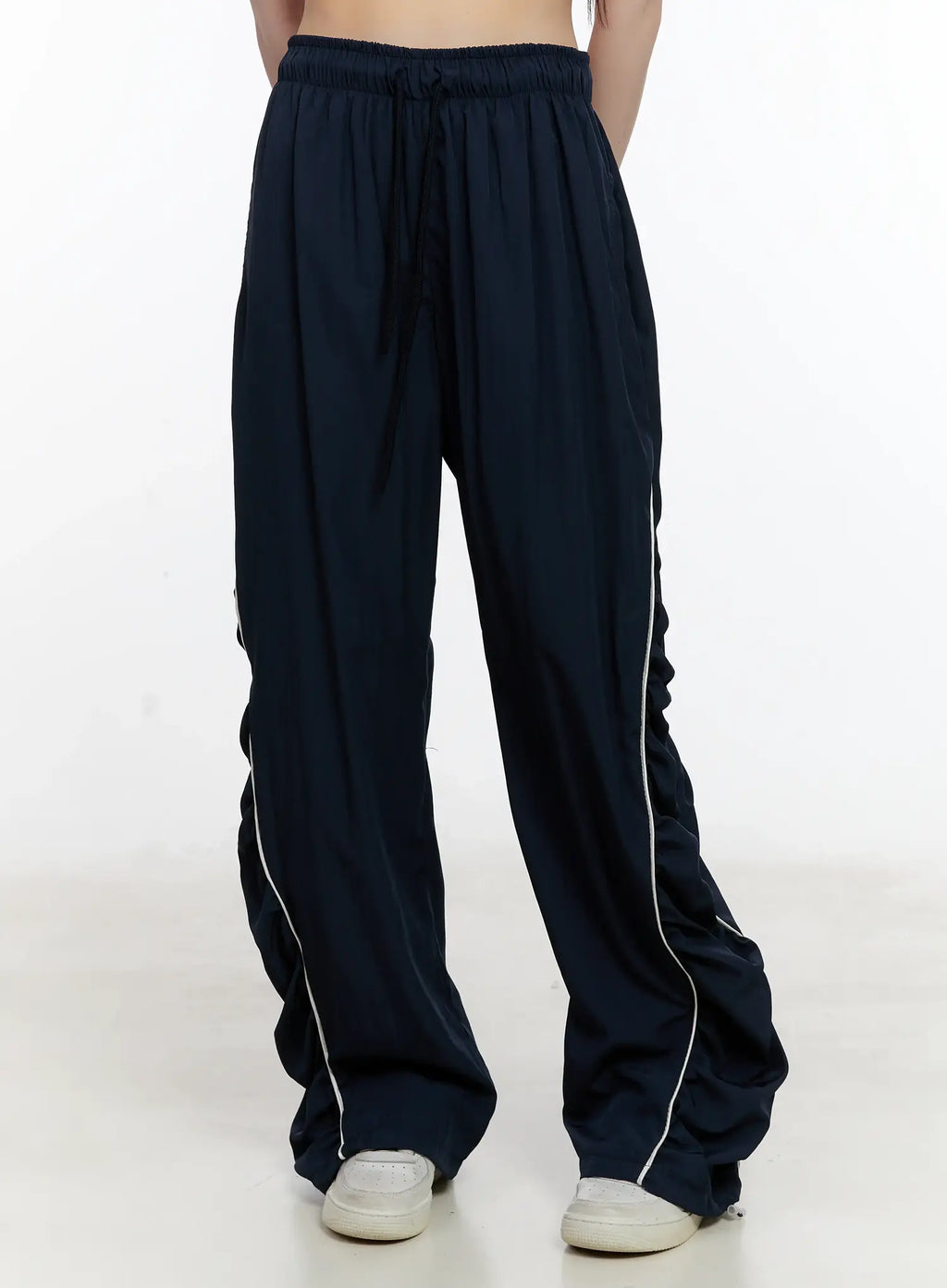 Wide-Leg Shirred Training Pants CL504