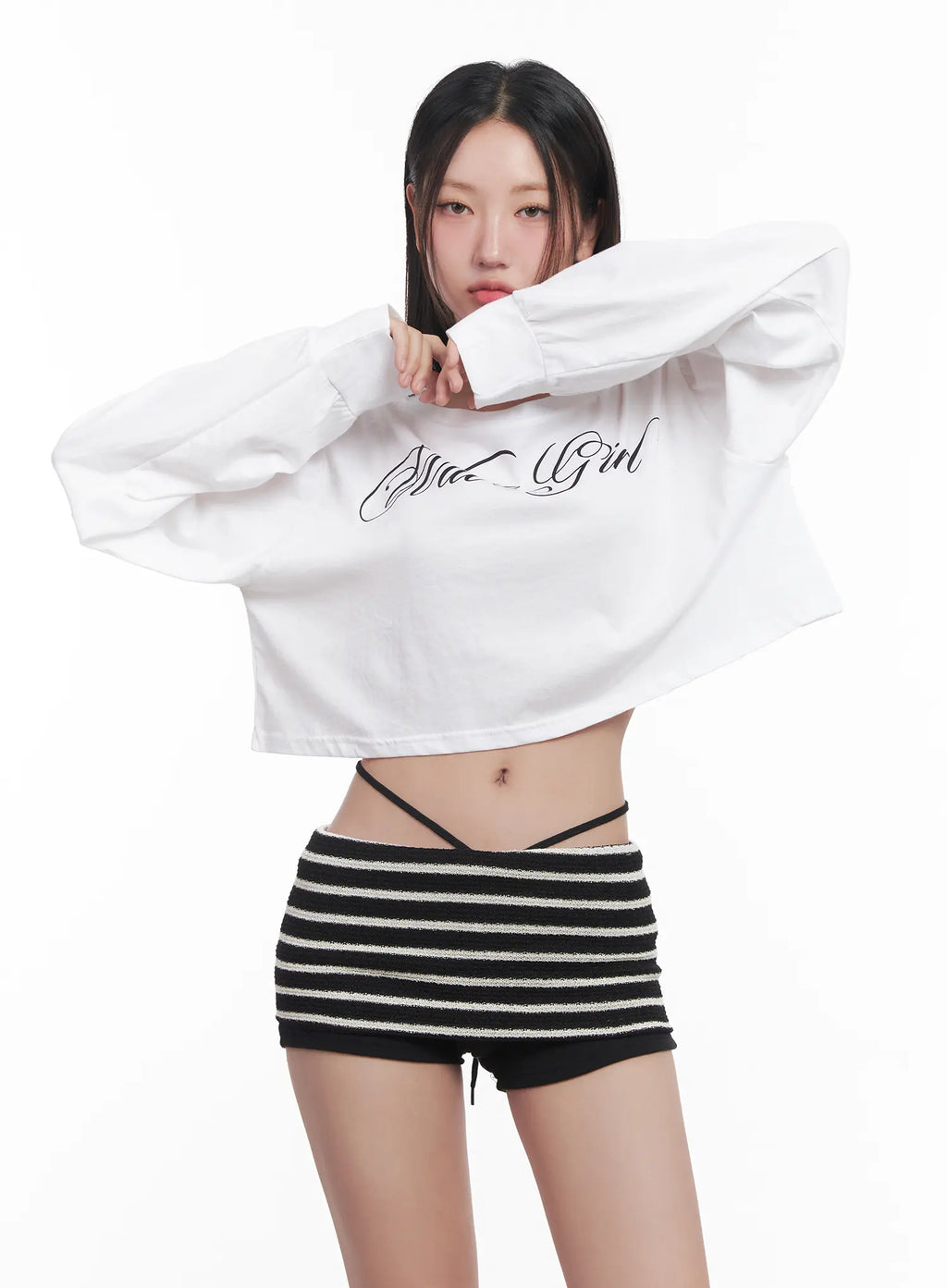 Long Sleeve Graphic Off-Shoulder Top CU516