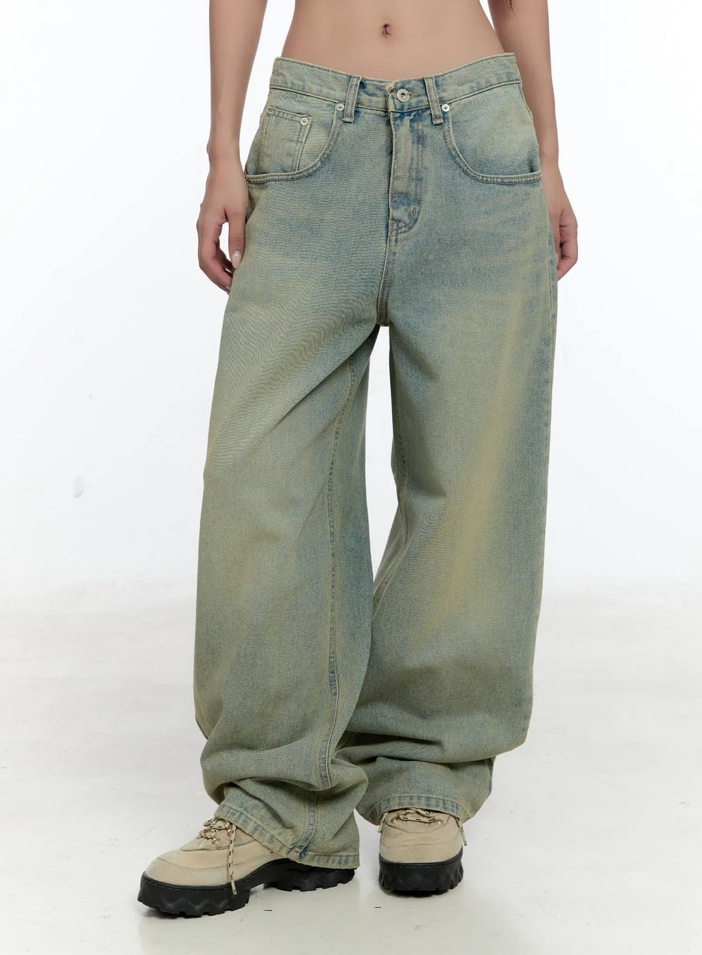 Hason Vintage Wash Wide-Leg Jeans CS518