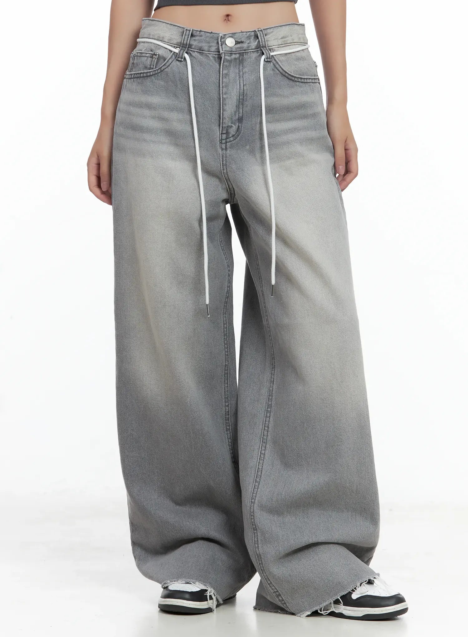 Saerom Washed Wide-Leg Denim Jeans CL509