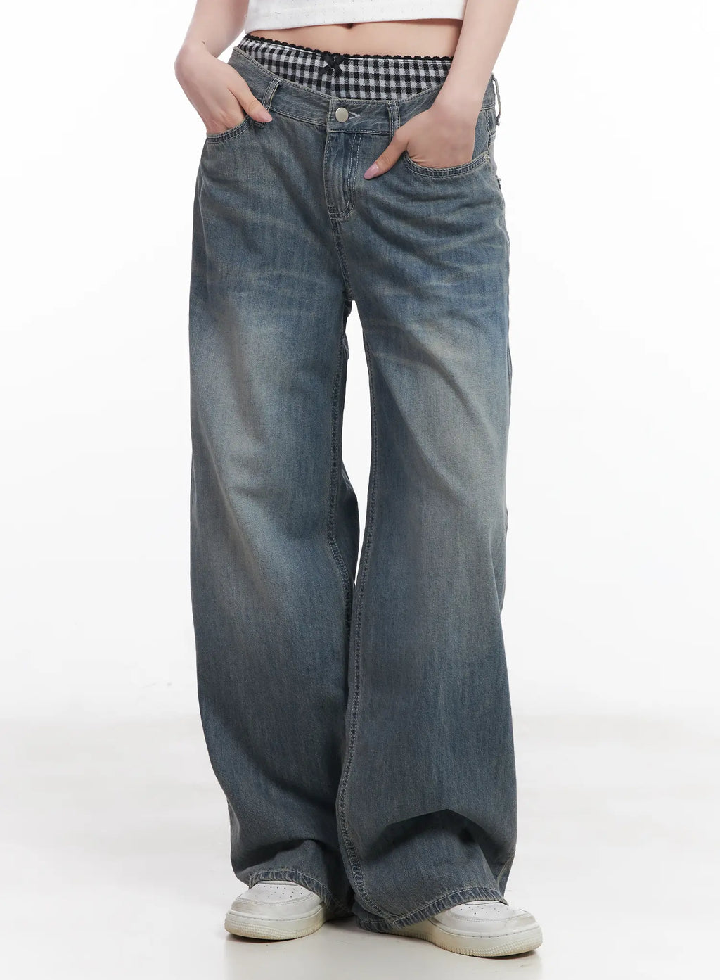 Melani Low-Waist Wide-Leg Jeans CU510