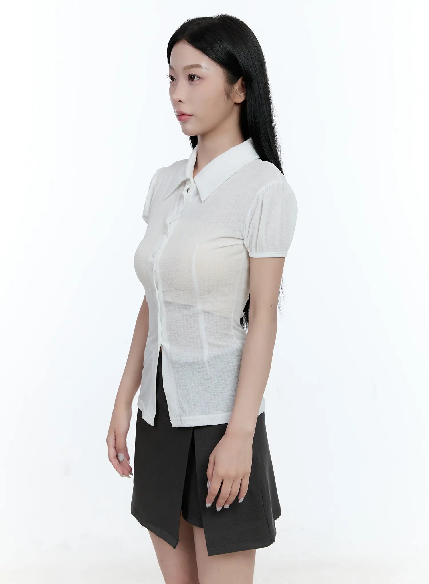 Collared Puff-Sleeve Button-Down Blouse CL530